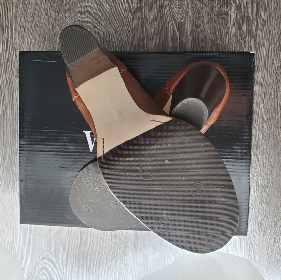 Lands End brown heels - Picture 3 of 3